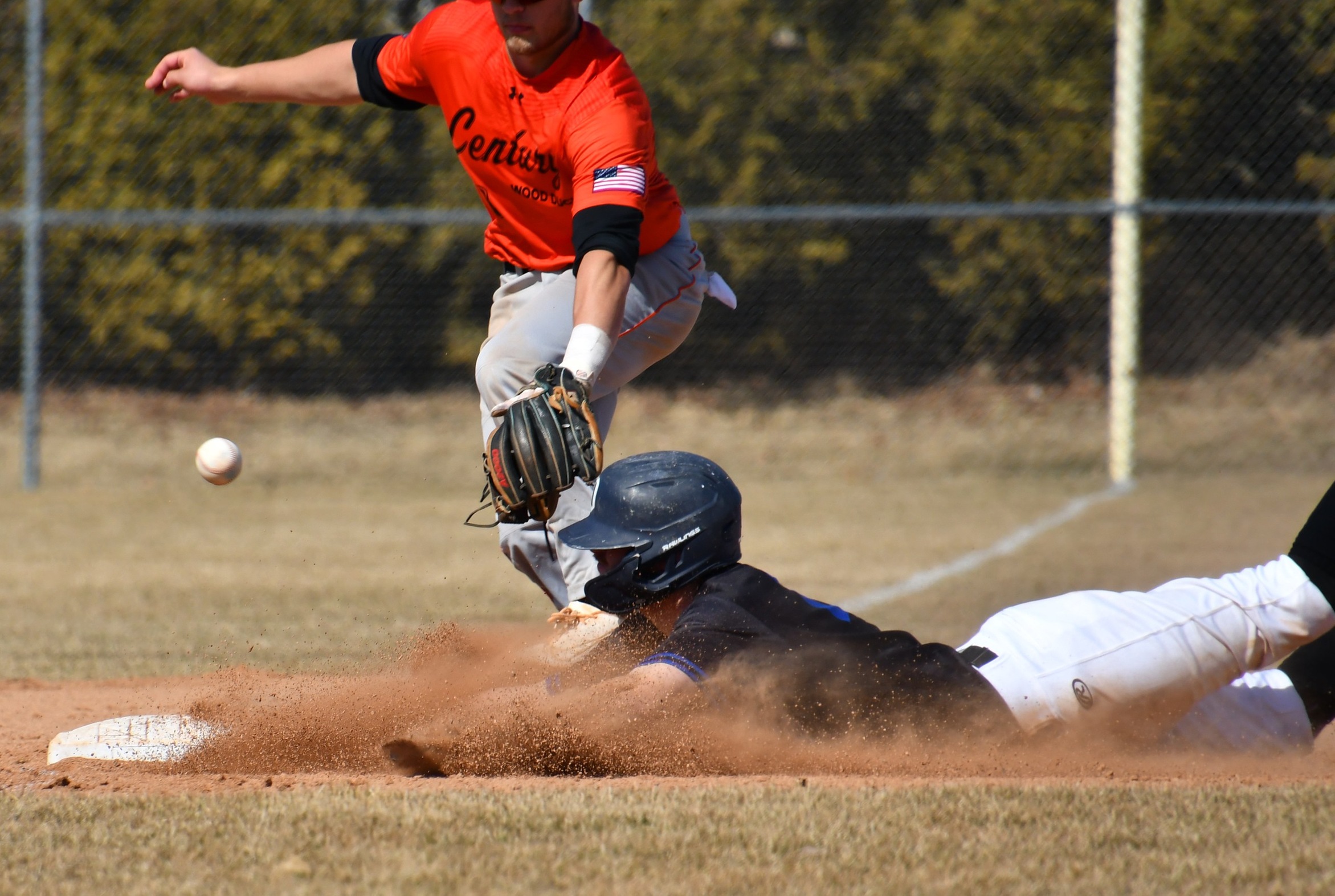 DMACC baseball team tops Iowa Western and Southwestern