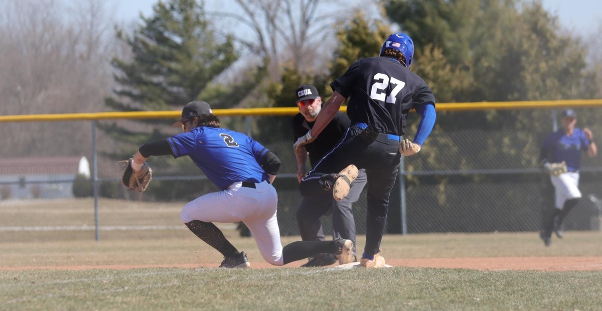 DMACC baseball team drops ten-inning decision to ICCC, 11-9
