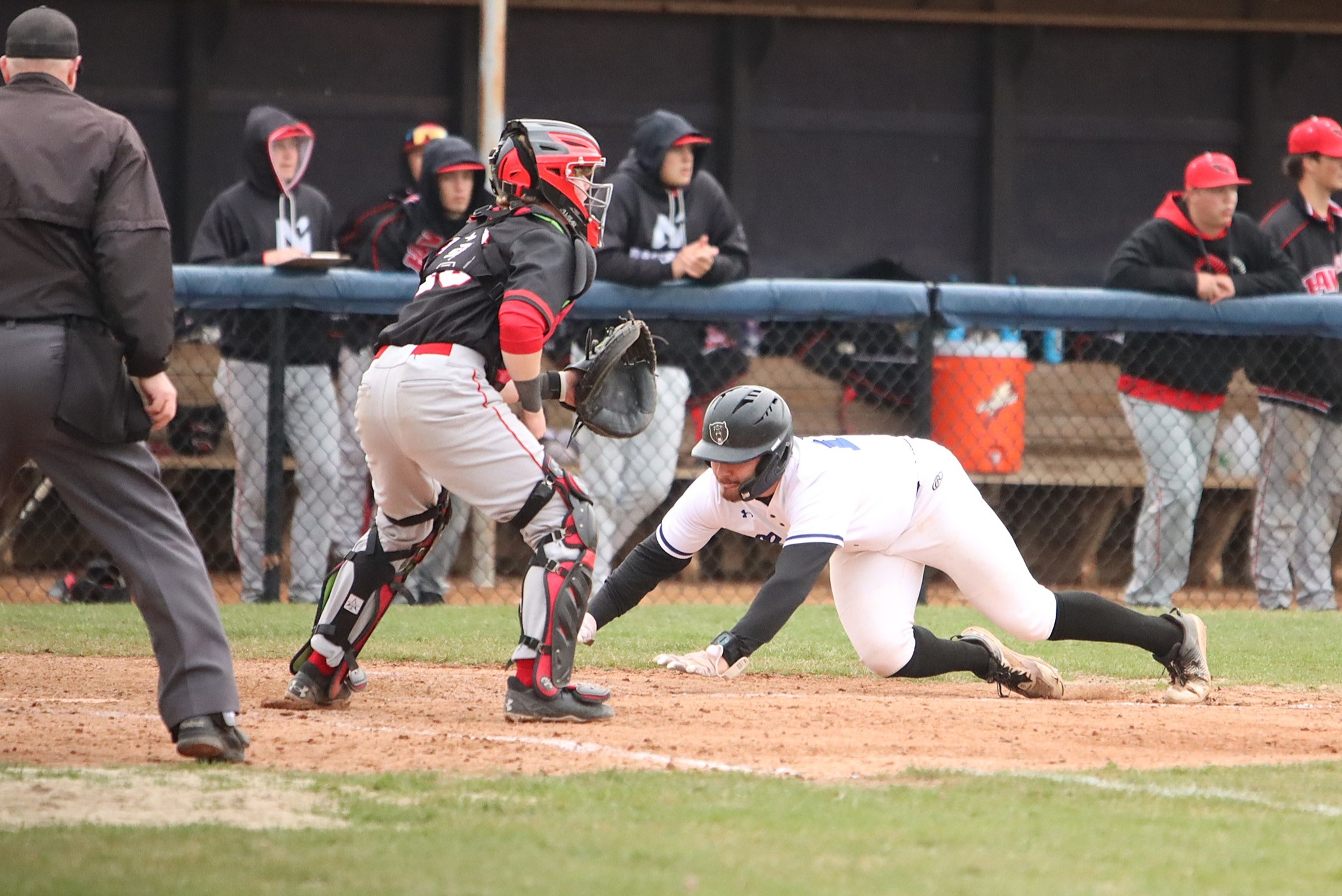 DMACC baseball team takes two of three games against SWCC