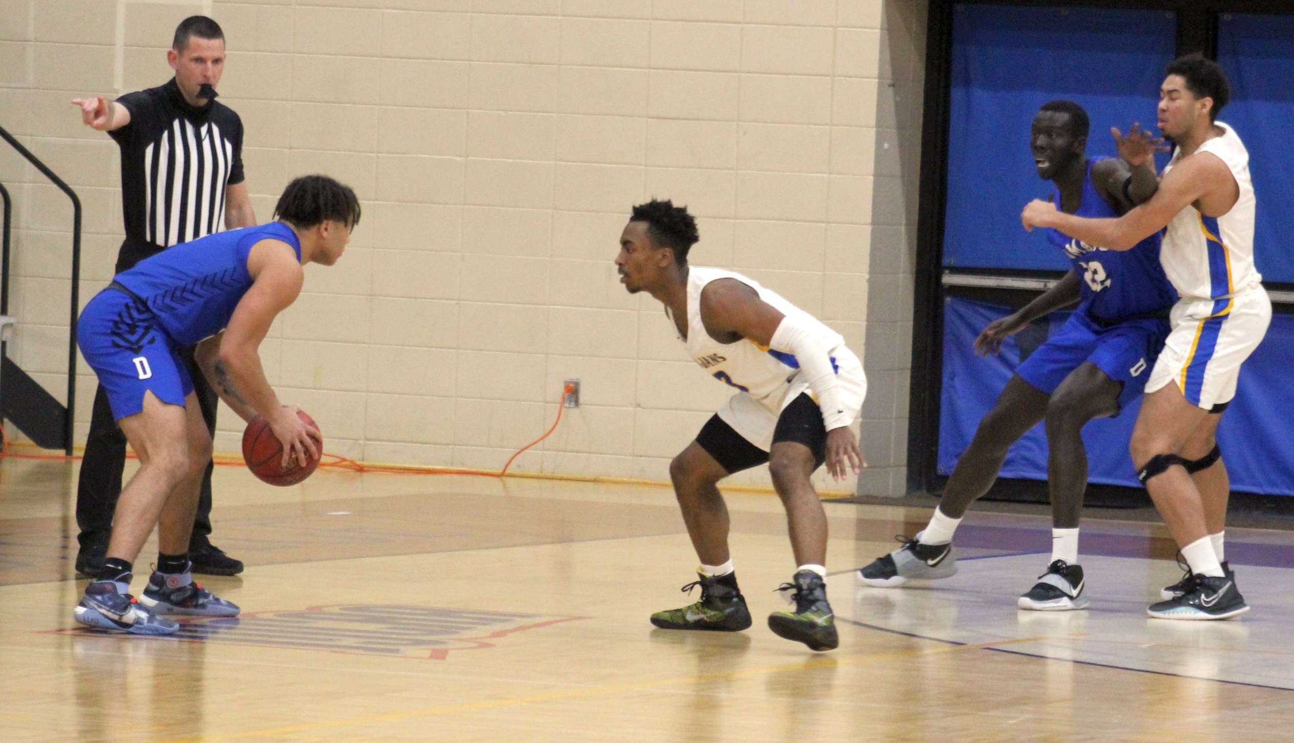 Bears Knock Off #11 NIACC on the Road