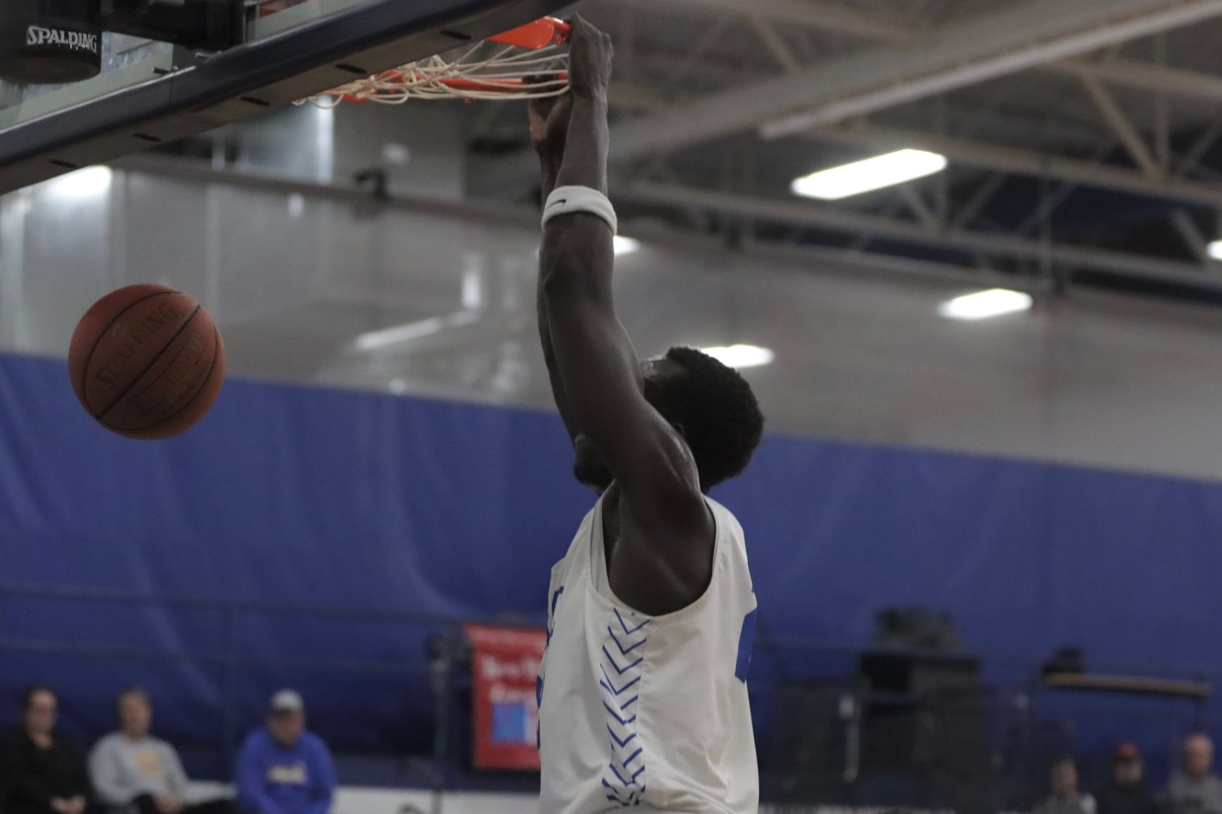 DMACC men's basketball team tops NECC for tenth straight win