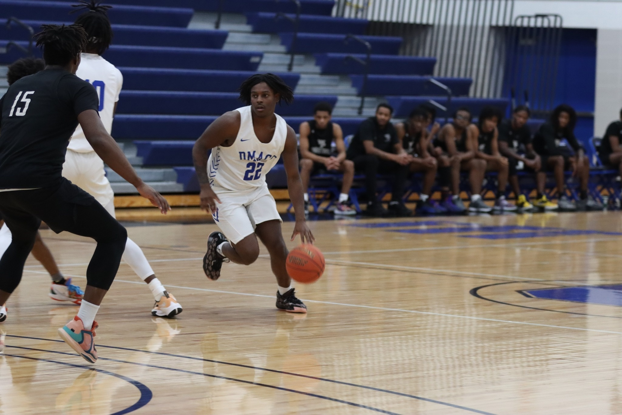 DMACC men's basketball team rolls past William Penn JV, 111-55