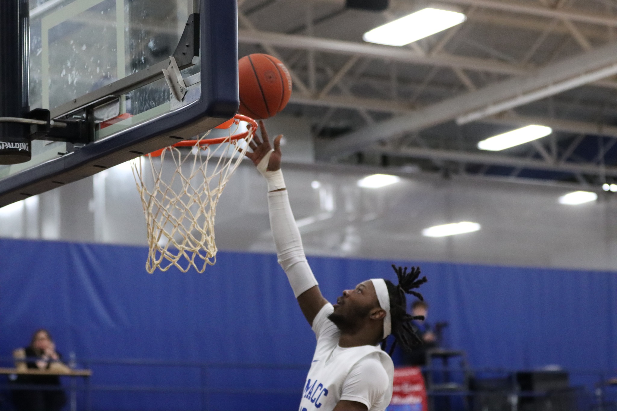 DMACC men's basketball team closes regular season with win