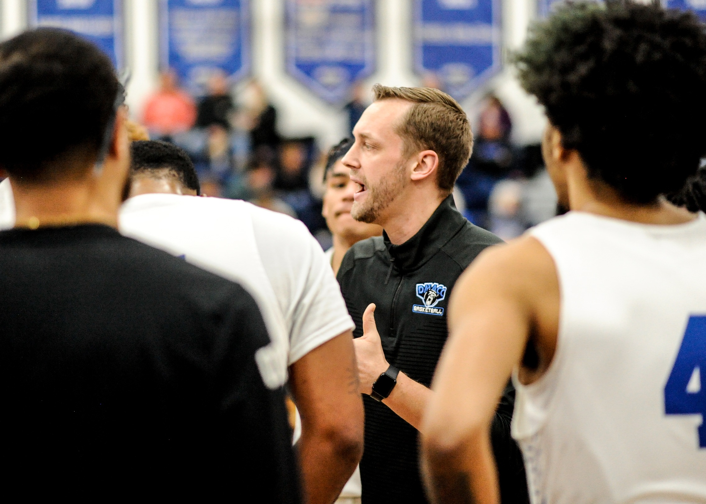 DMACC men's basketball team gets by SWCC, 63-60