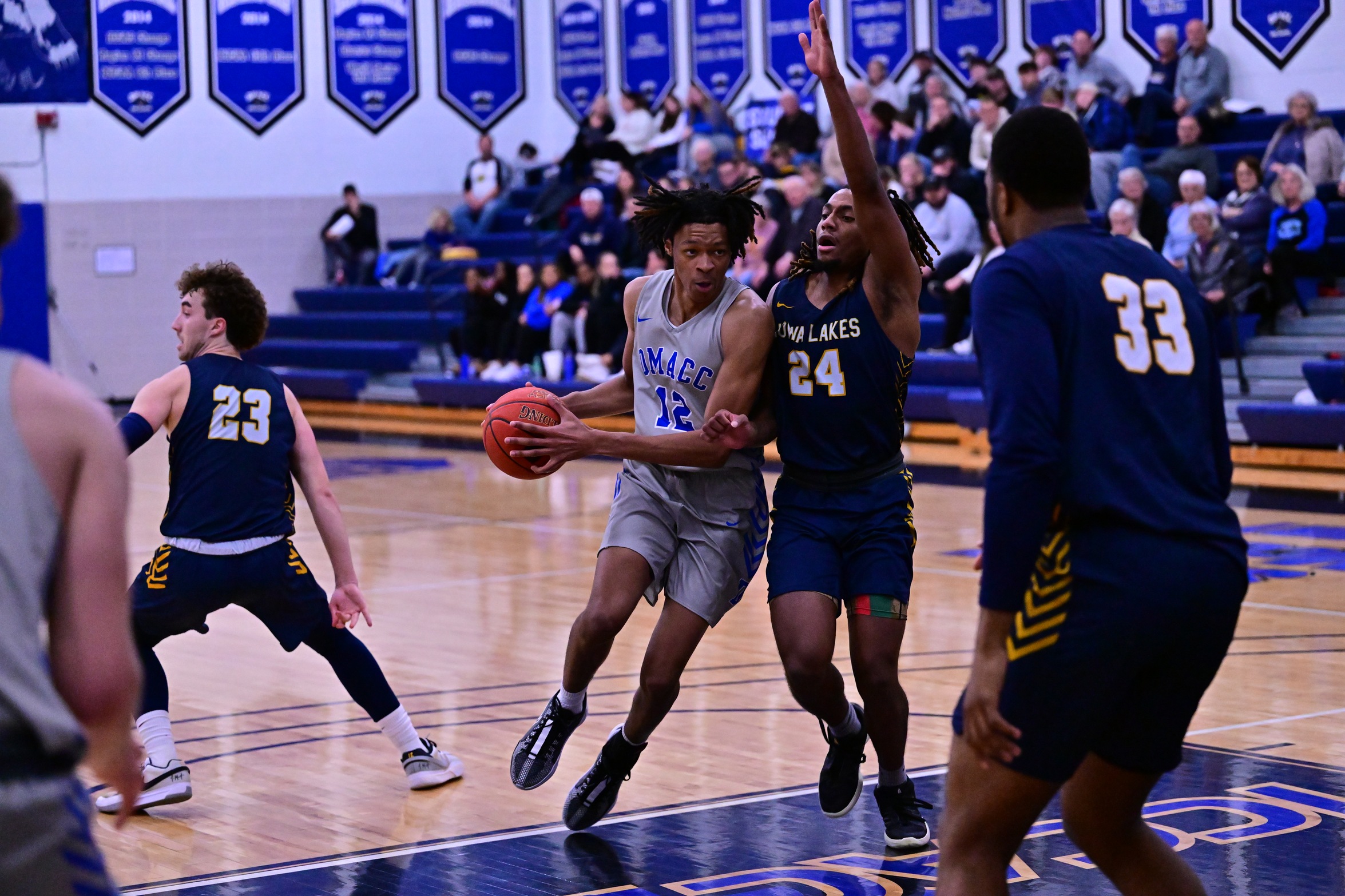 DMACC men's basketball team gets 123-70 win over NECC