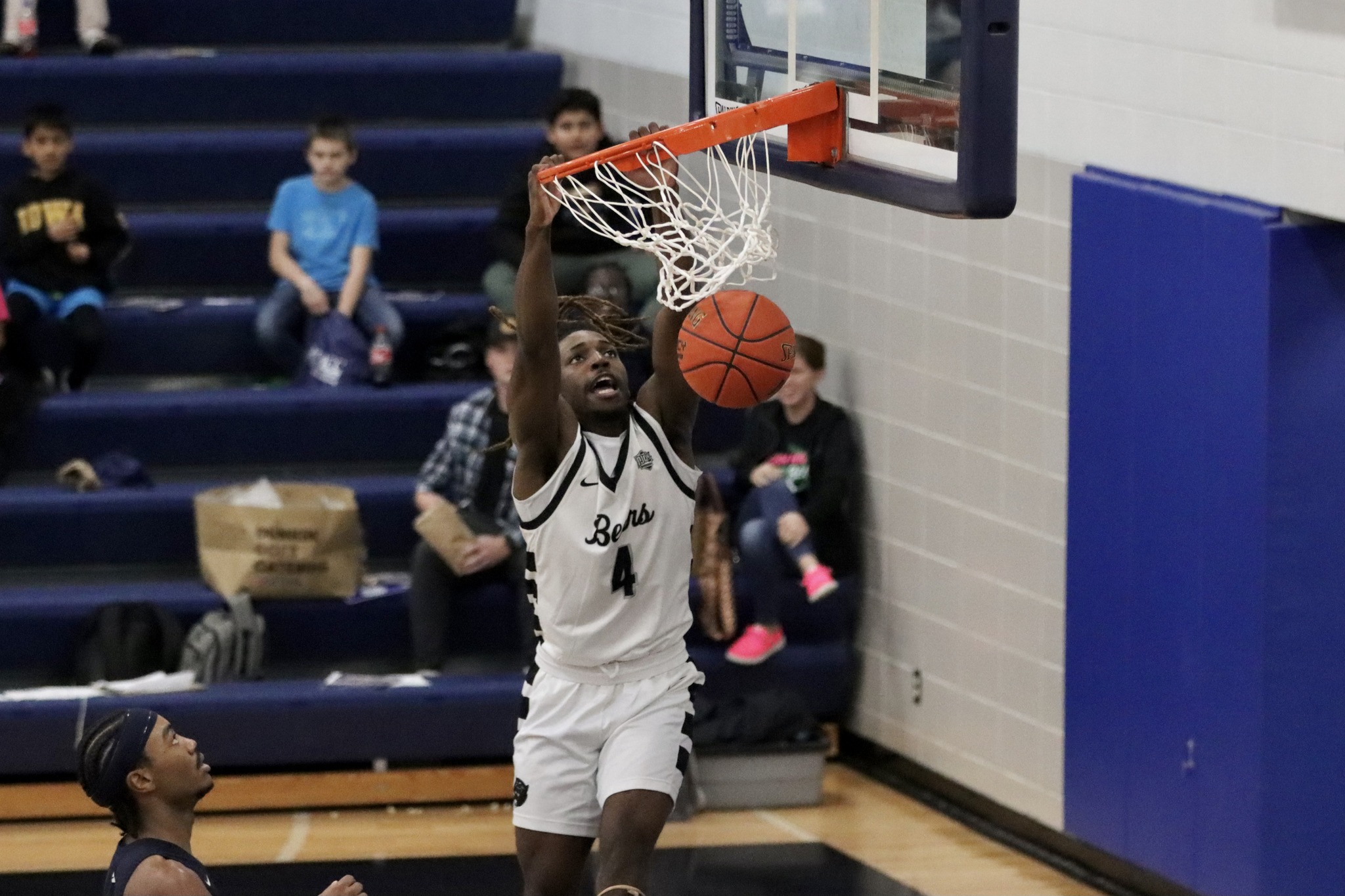 DMACC men's basketball team sweeps two games in DMACC Classic