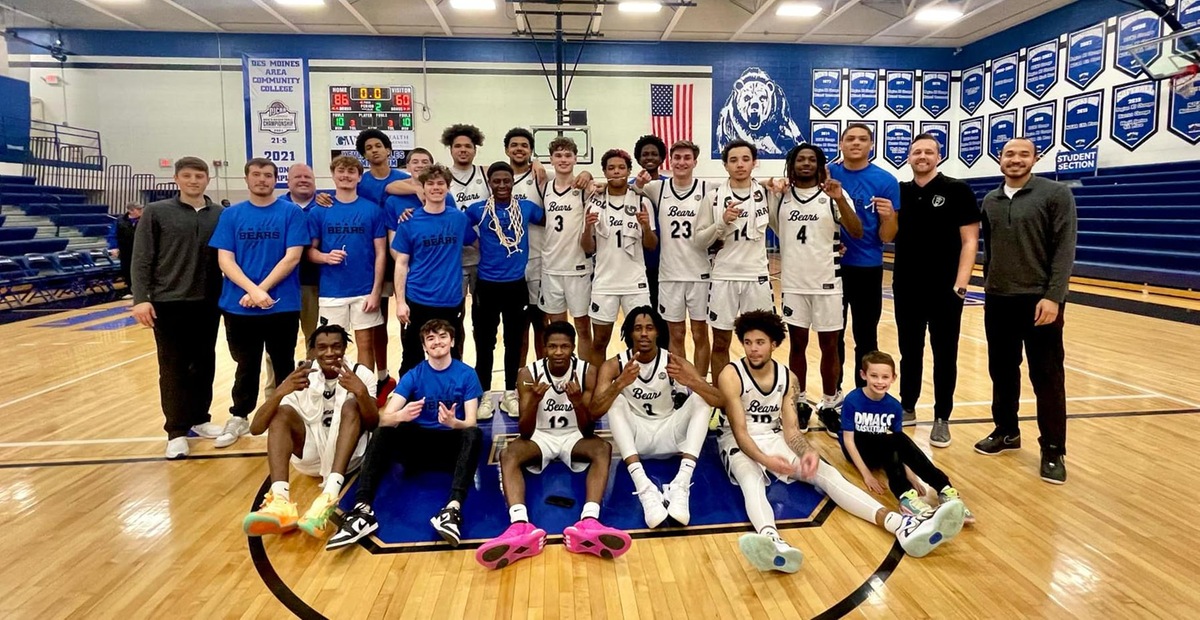 DMACC men's basketball team tops Kirkwood, 86-60, to win ICCAC regular season championship