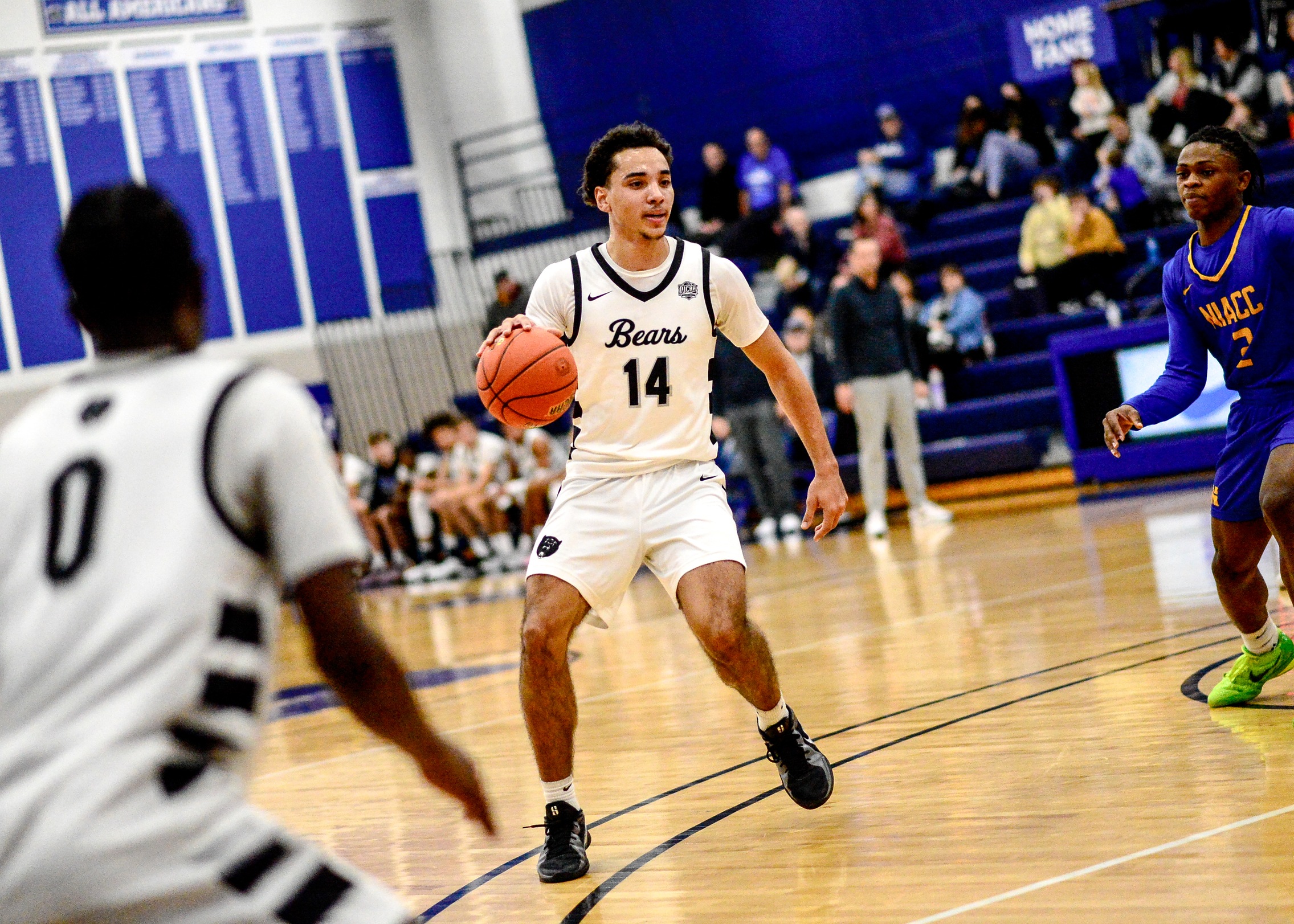 DMACC men's basketball team opens new year with 96-80 win over NIACC