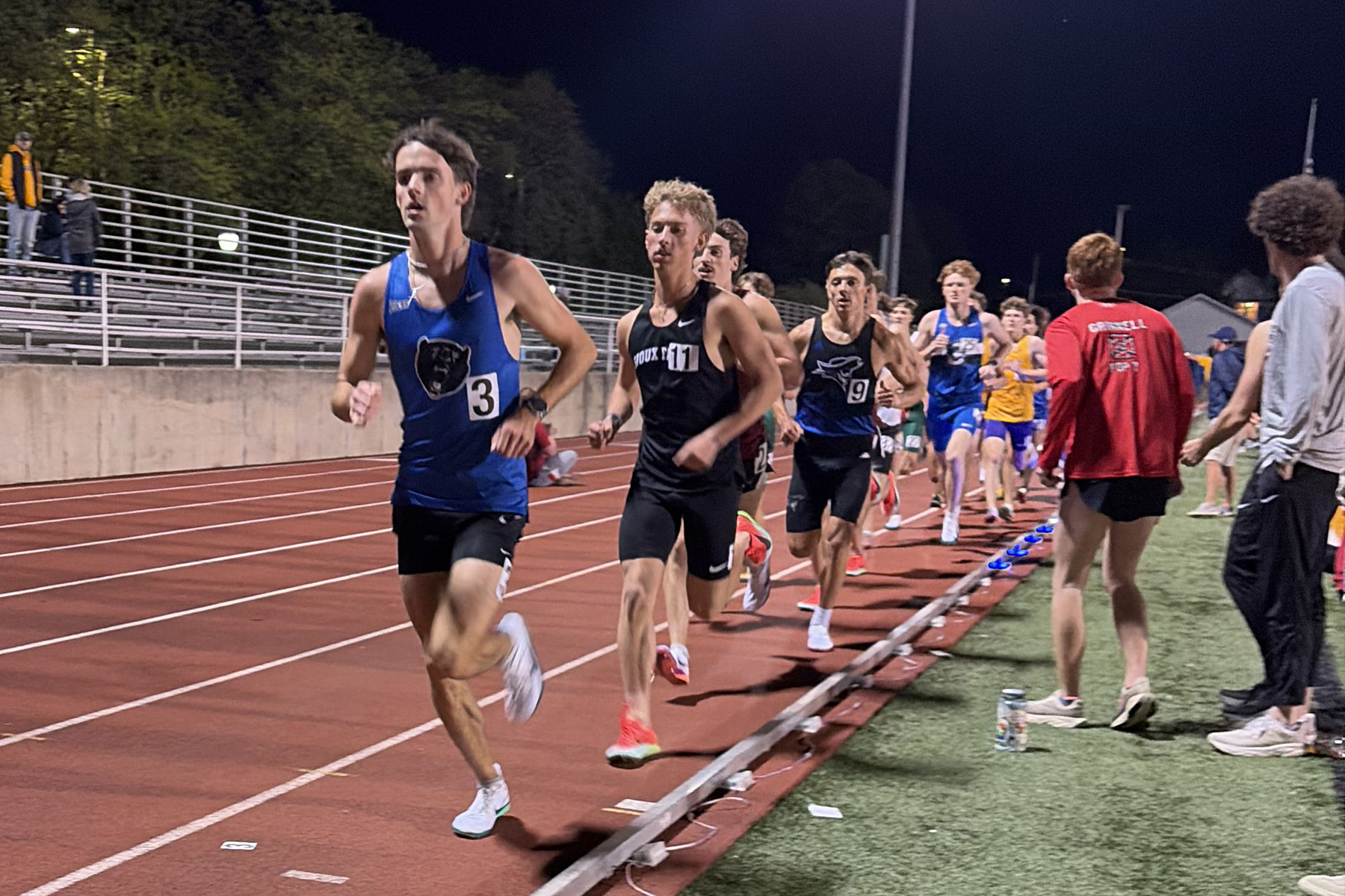 DMACC men's track & field team compete in Central College meet