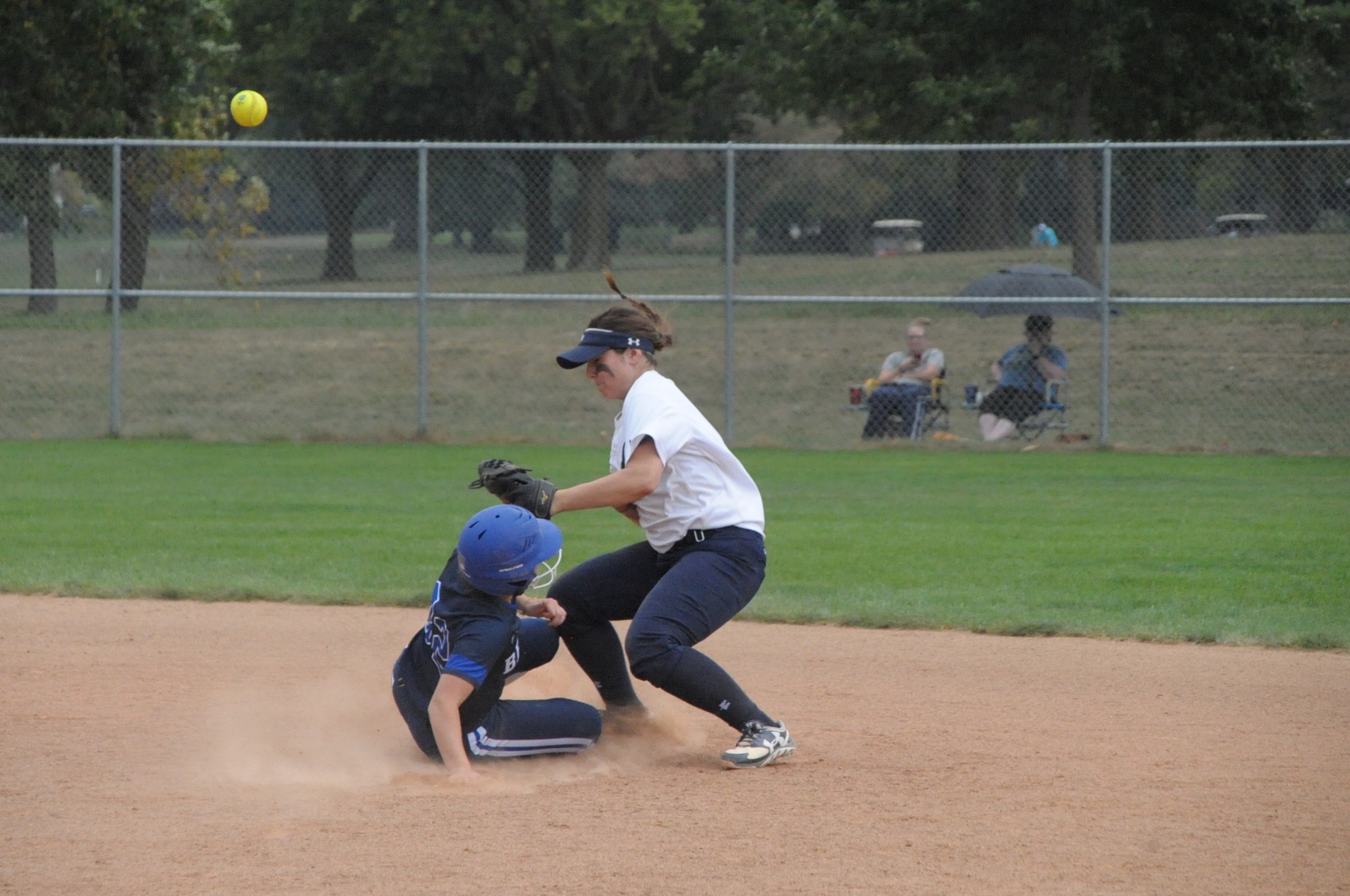 DMACC Softball Sweeps Doubleheader from Simpson JV