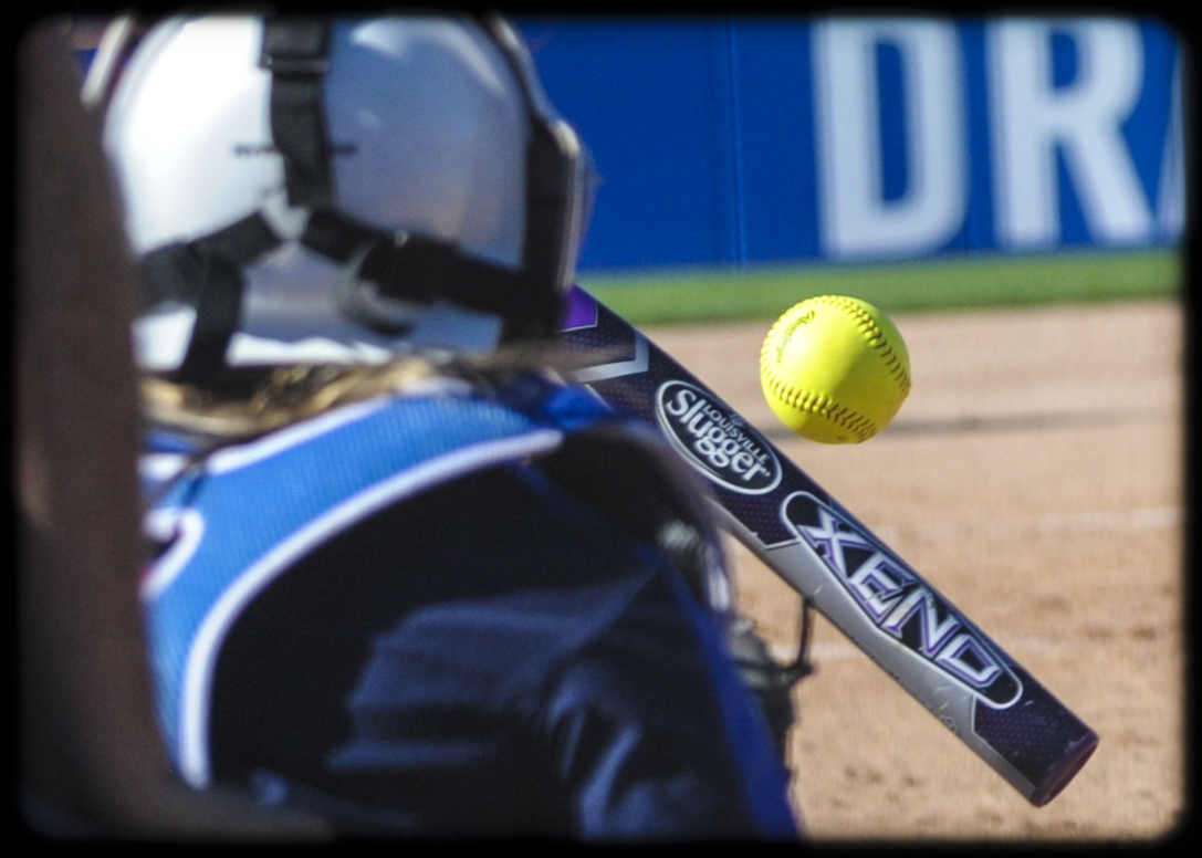 DMACC softball team pushes winning streak to 24 games by sweeping doubleheader against NECC