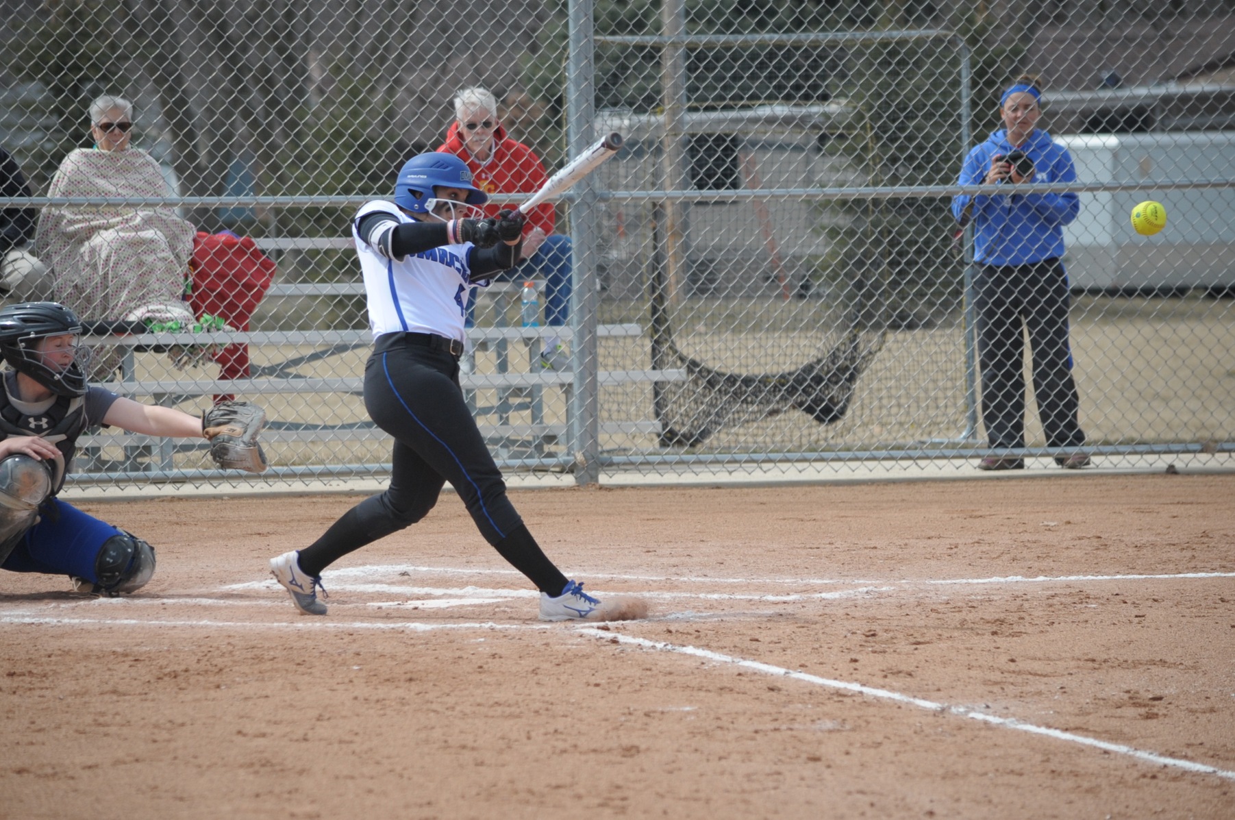 Bears Improve to 28-0 with sweep of Iowa Lakes