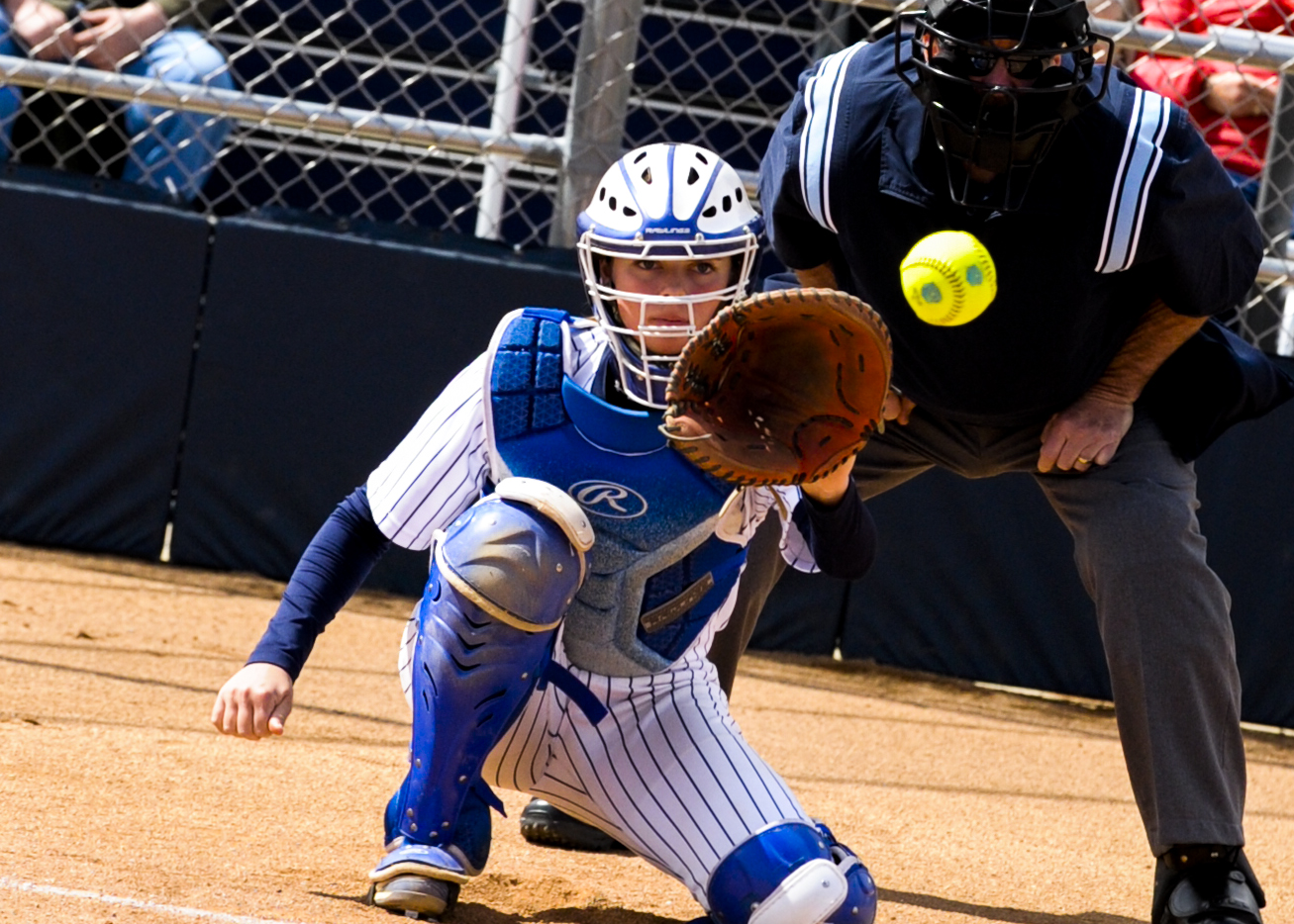 DMACC softball team sweeps William Penn junior varsity