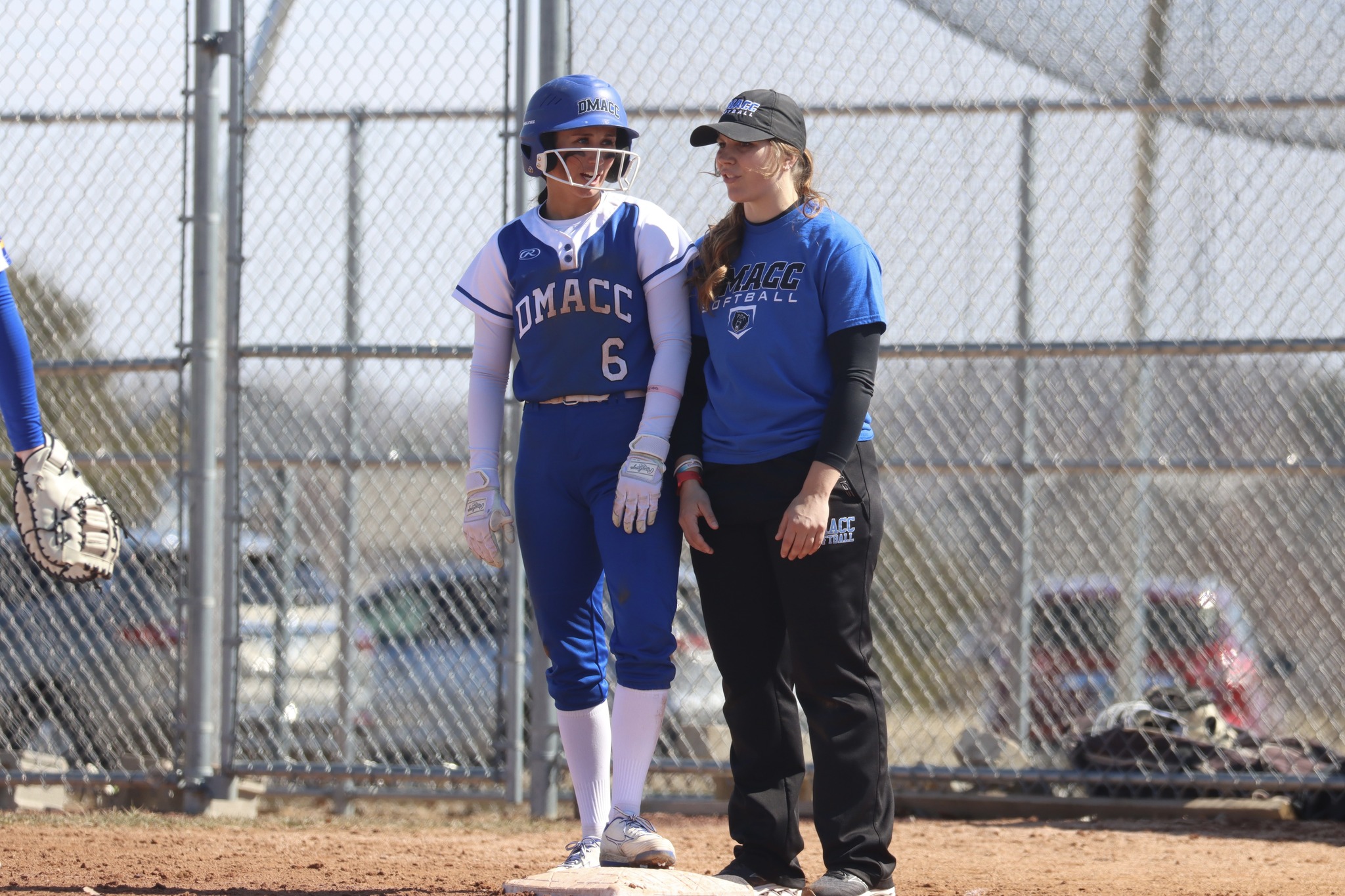DMACC softball team drops doubleheader to Iowa Lakes CC