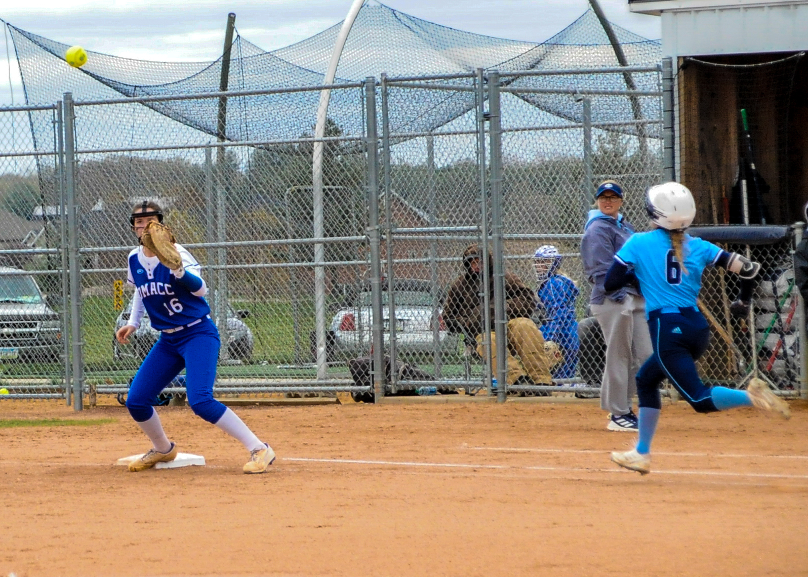 DMACC softball team takes three of four games against ICCC