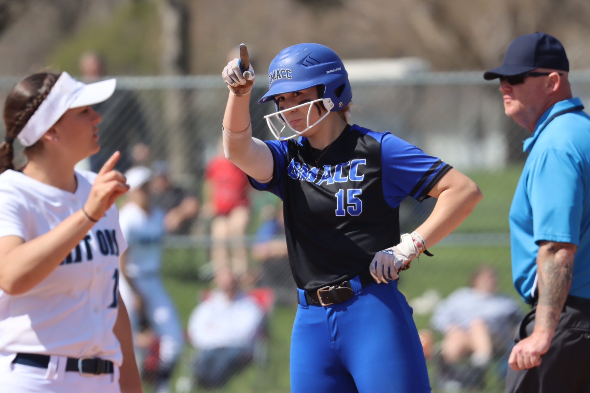 DMACC softball team begins season with four victories