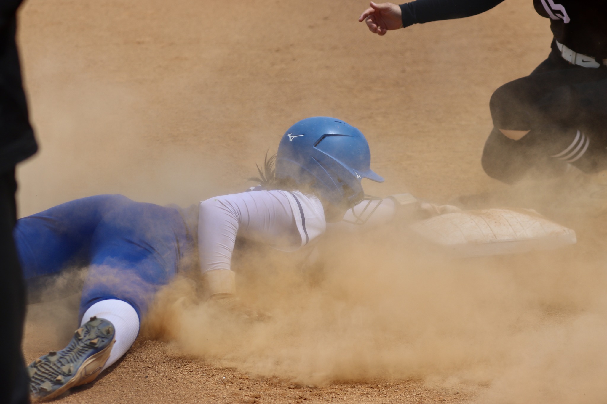 DMACC softball team takes doubleheader from NECC