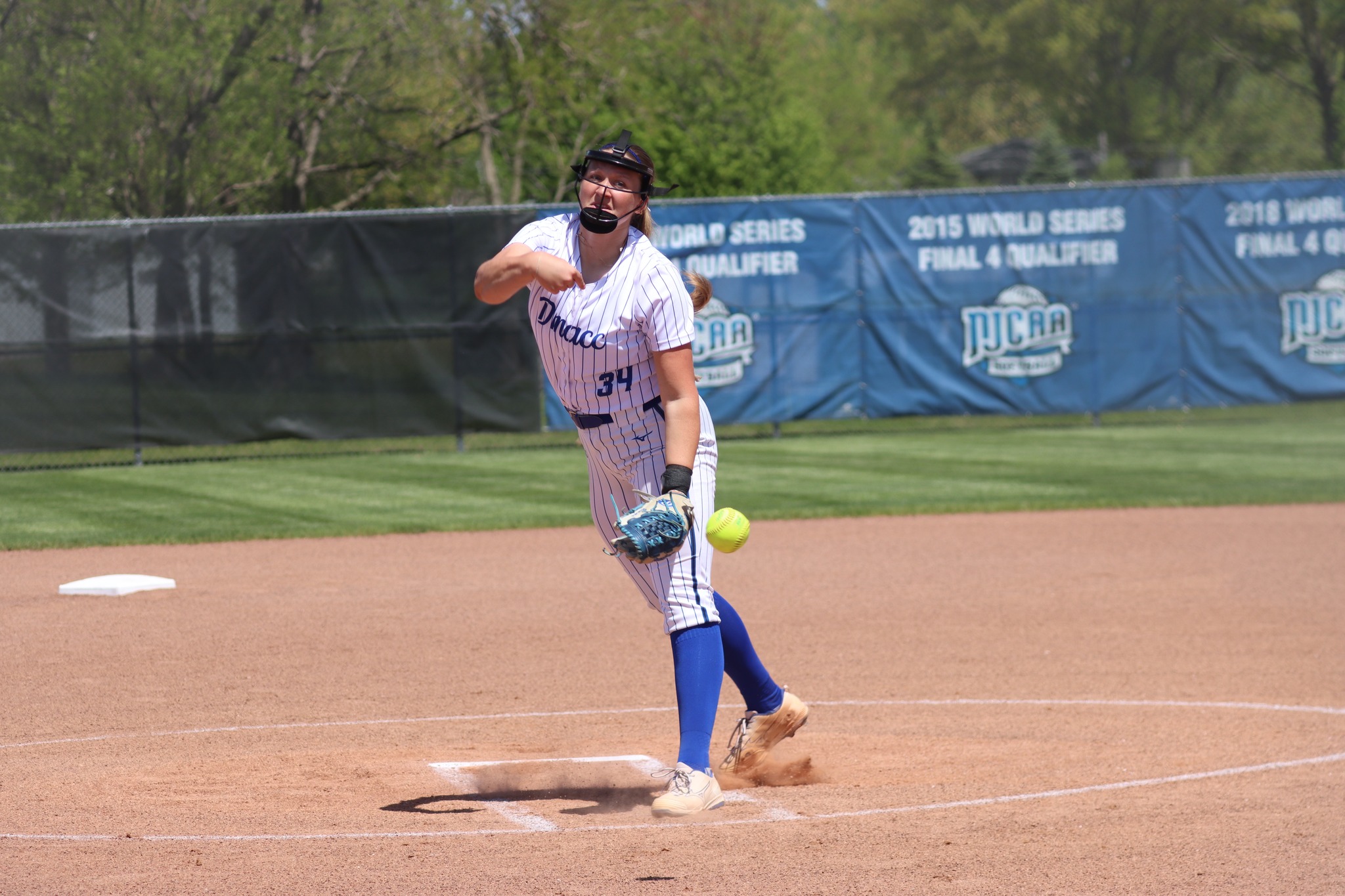 DMACC softball team opens season with two victories