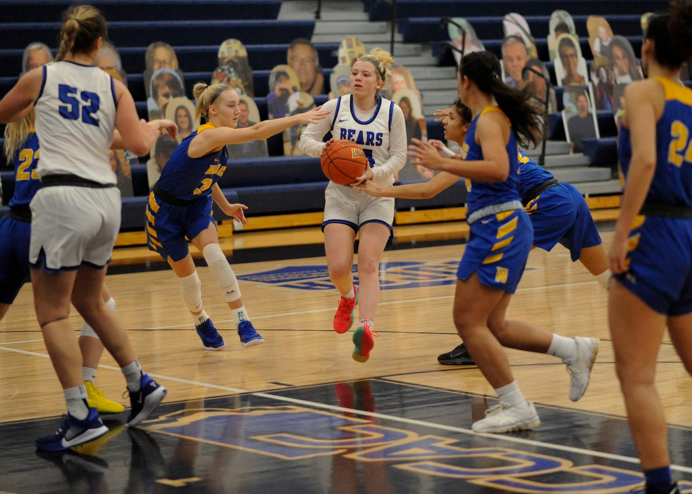 Big Second Half Leads Bears to Eighth Straight Win