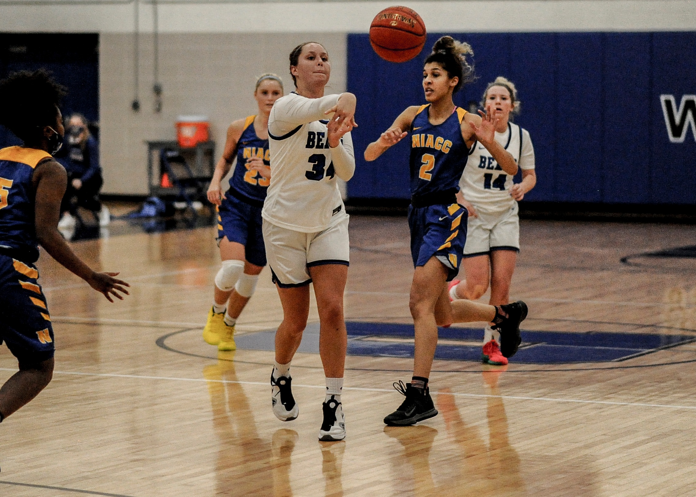 DMACC women's basketball team tops ECC, 76-39