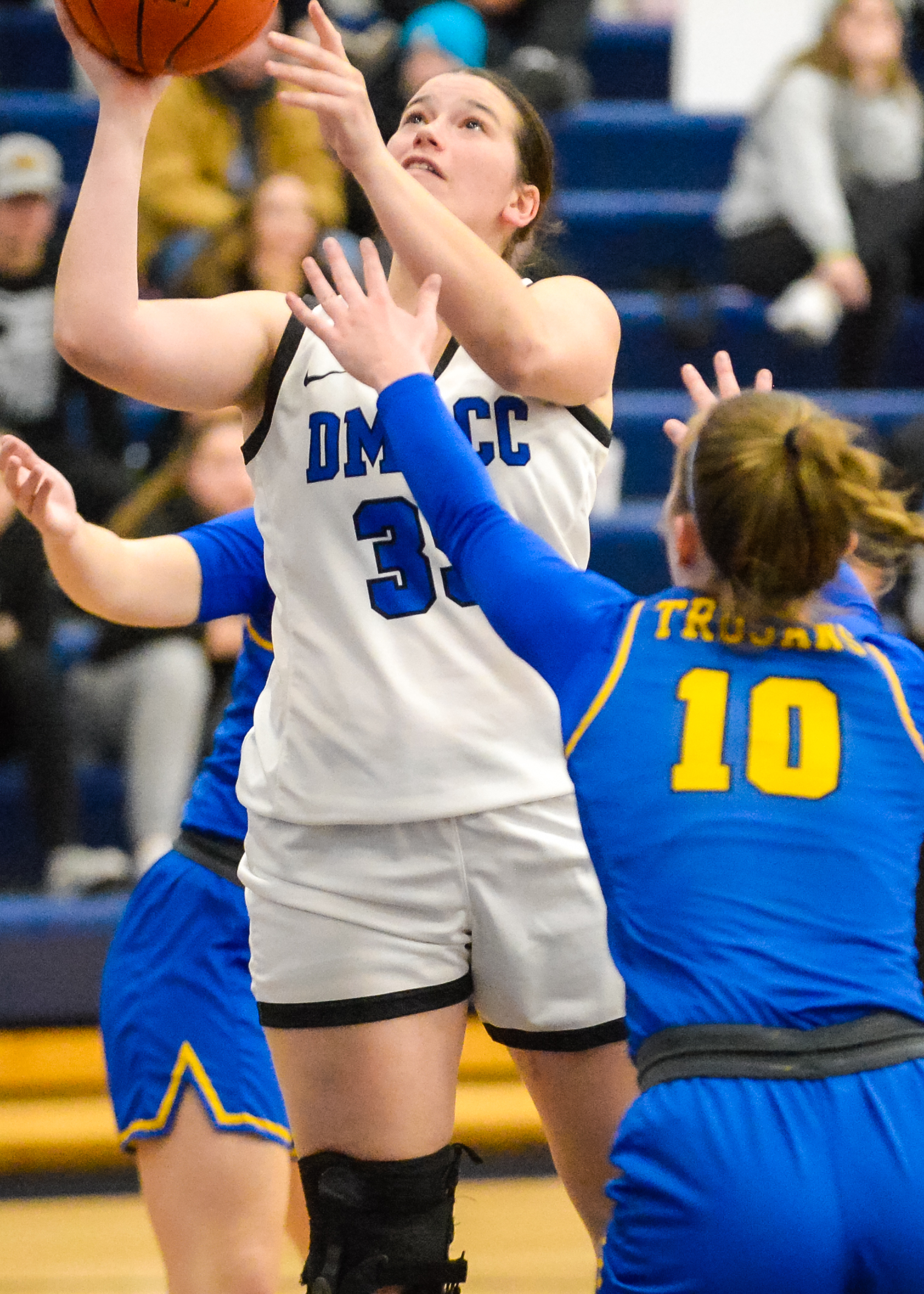 DMACC women's basketball drops 95-90 decision to NIACC