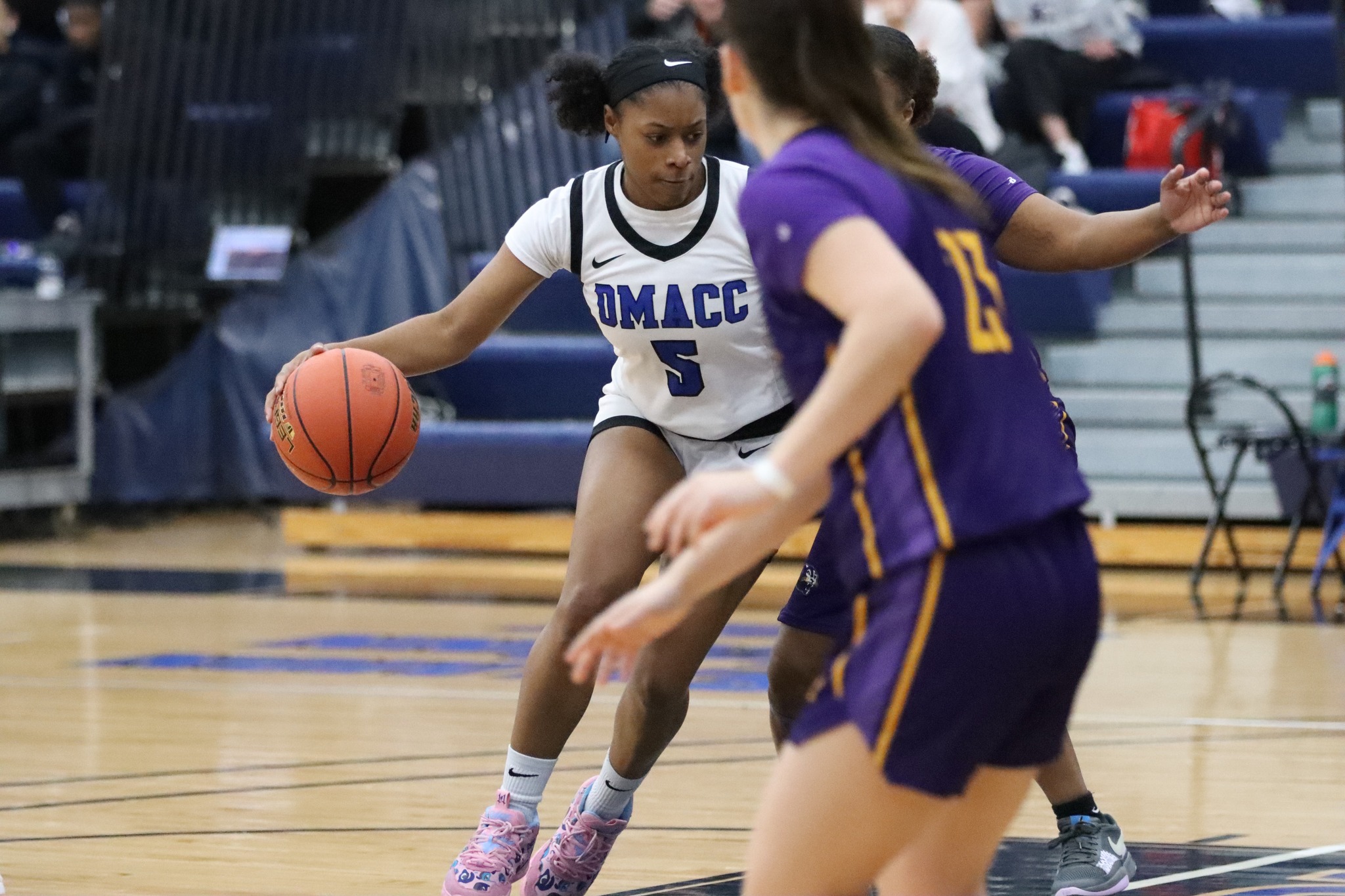 DMACC women's basketball team upsets No. 17 Ellsworth CC, 97-48