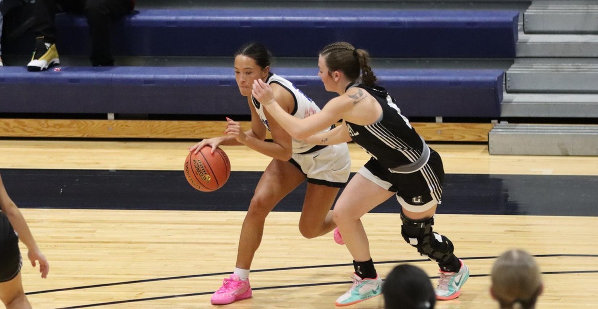 DMACC women's basketball team falls to Iowa Central CC, 51-44
