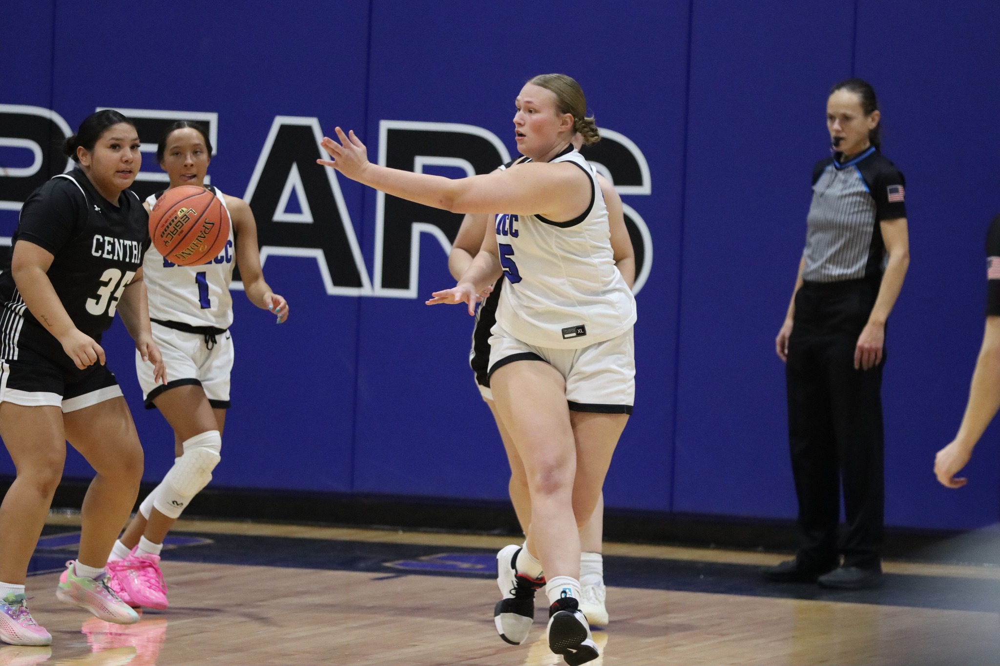 NECC hands DMACC women's basketball team its first loss, 65-60