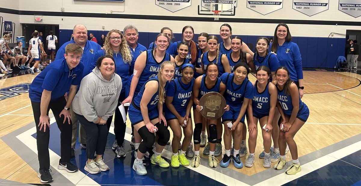 DMACC women's basketball team upsets Kirkwood to win school's first-ever Region-11 championship